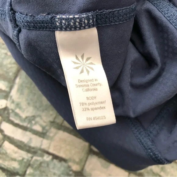 Athleta Quick Dry Lightweight Cropped Pants Sz S - Picture 9 of 11